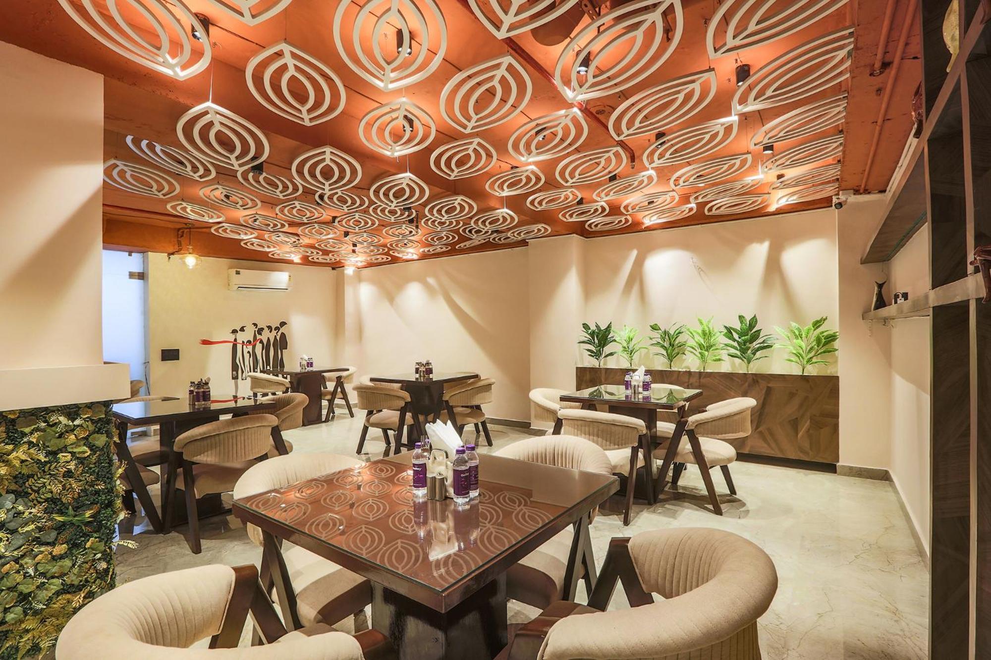 Hotel Green Lotus Luxe Γκουργκάον Εξωτερικό φωτογραφία