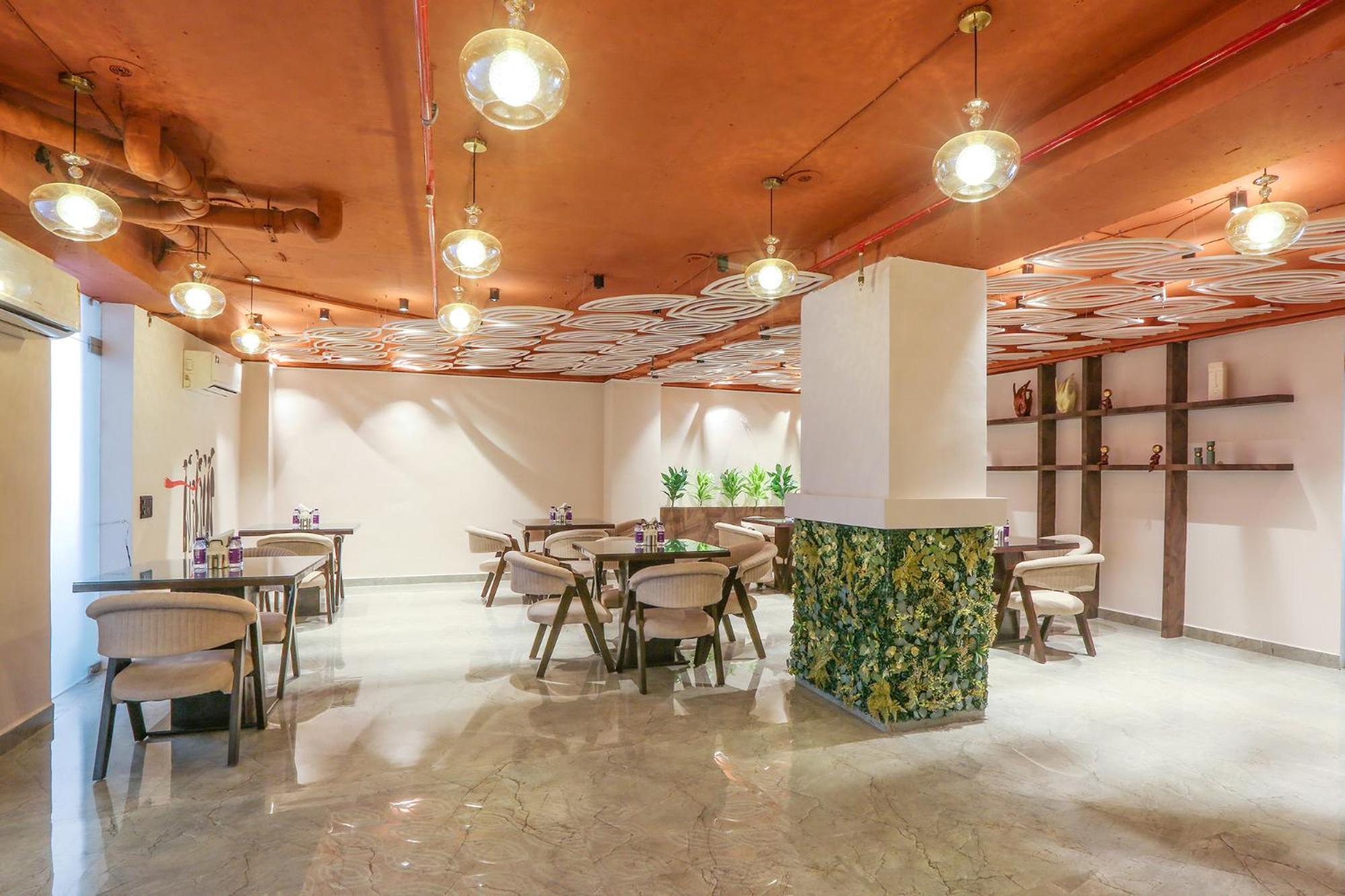 Hotel Green Lotus Luxe Γκουργκάον Εξωτερικό φωτογραφία