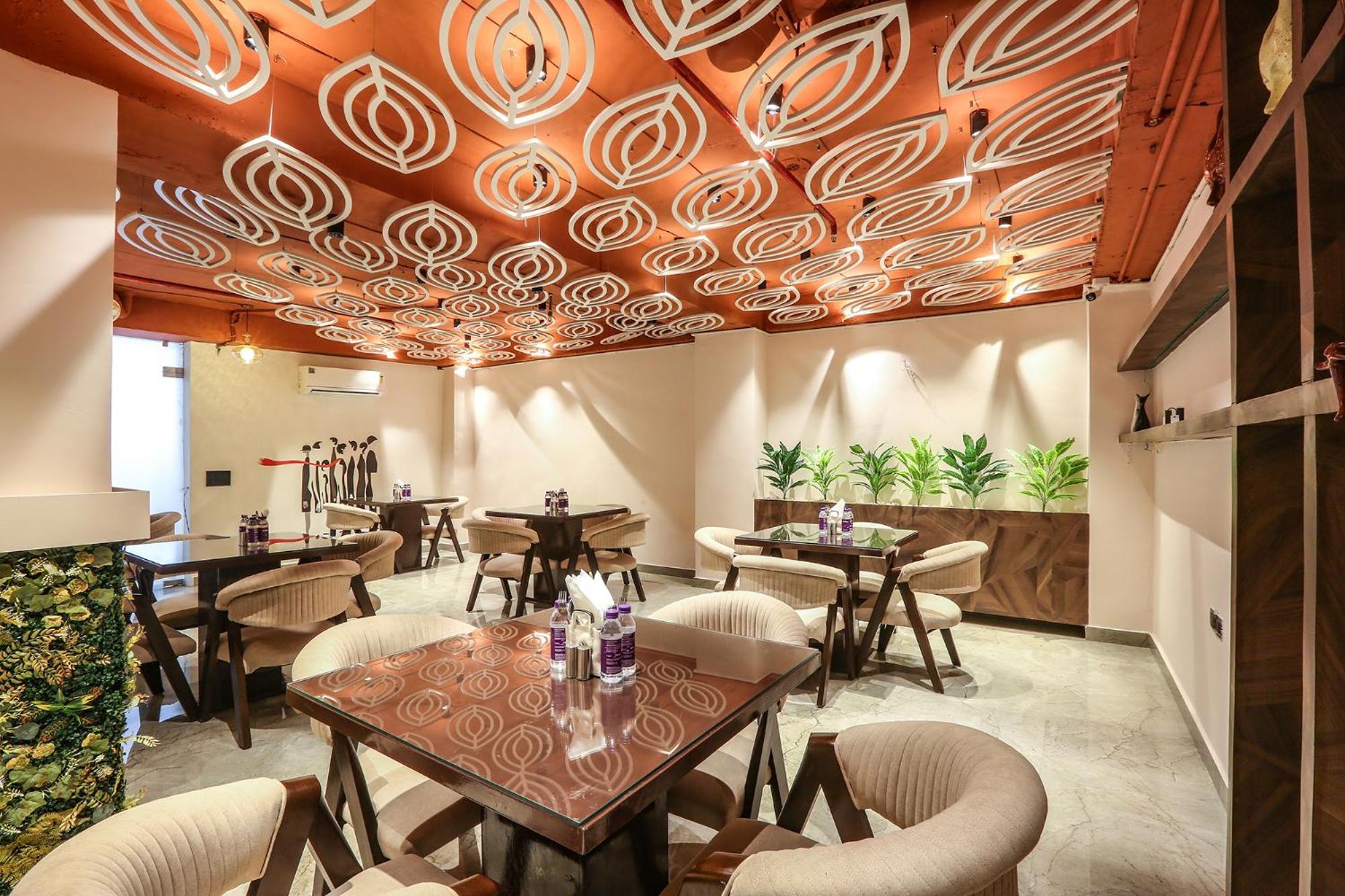 Hotel Green Lotus Luxe Γκουργκάον Εξωτερικό φωτογραφία